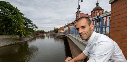 Paixao zwiedza Wrocław z Faktem