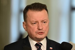 Błaszczak do Hołowni o polityce zemsty. 'Kamiński i Wąsik są posłami'