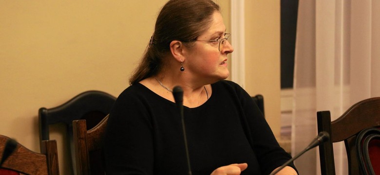 "Usprawiedliwia przemoc i promuje nienawiść". Naukowcy chcą postępowania dyscyplinarnego wobec Pawłowicz