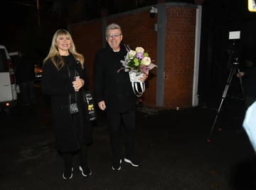 Saša i Suzana su poznatoj pevačici sa estrade KUPOVALI GARDEROBU na početku karijere: "UHVATILA ME ZA RUKU I VODILA U SVE BUTIKE"  