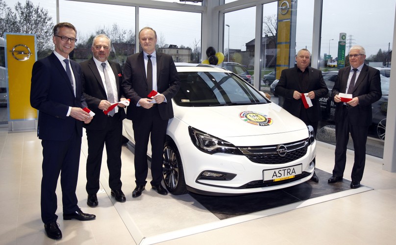 Opel astra sports tourer oficjalnie w Polsce