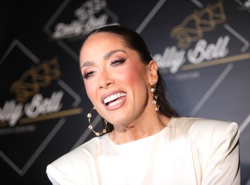 Milena Ćeranić sva u belom na dočeku Srpske Nove godine: "ŽENE SU IZGUBILE TO NEŠTO DAMSKO!"