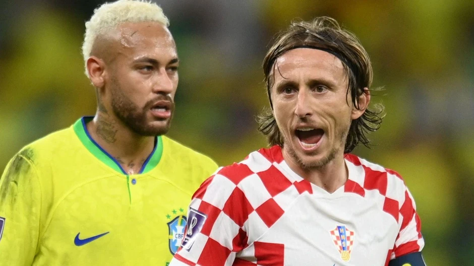 Brazilac Nejmar i Hrvat Luka Modrić | Foto: Reuters