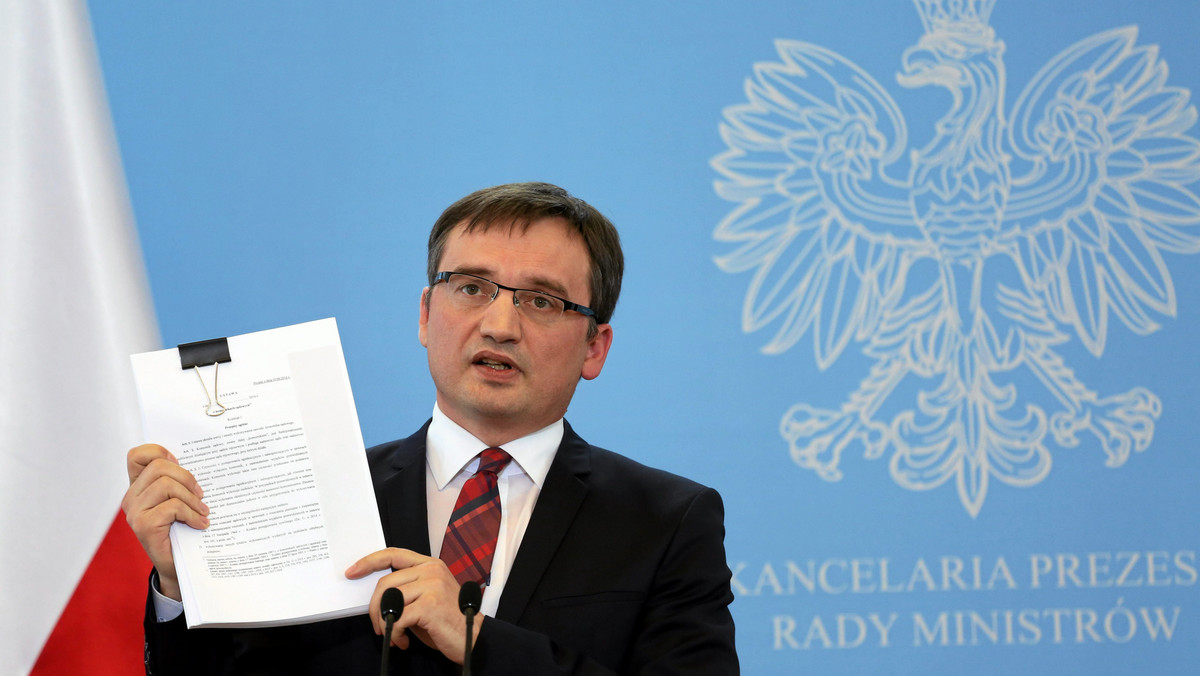 Minister sprawiedliwości Zbigniew Ziobro zapowiada zaostrzenie kar za lichwiarskie pożyczki.