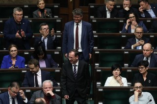 Kancelaria Sejmu chce zwrotu pieniędzy od Kamińskiego i Wąsika. Za co?