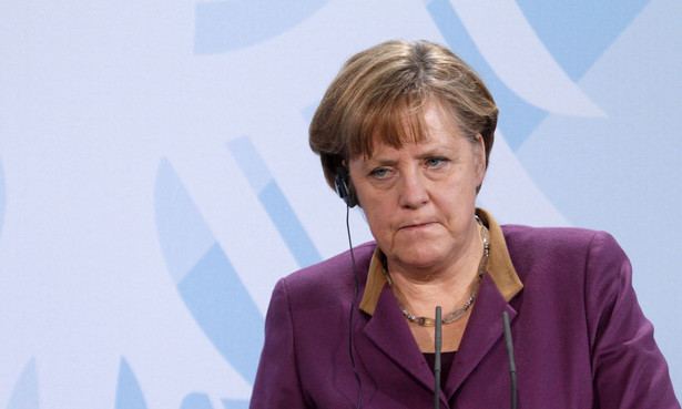 "Zagrożenia dla gospodarki światowej są oczywiste, a perspektywy wzrostu nie tak dobre jakbyśmy sobie tego życzyli" - powiedziała Merkel po spotkaniu.