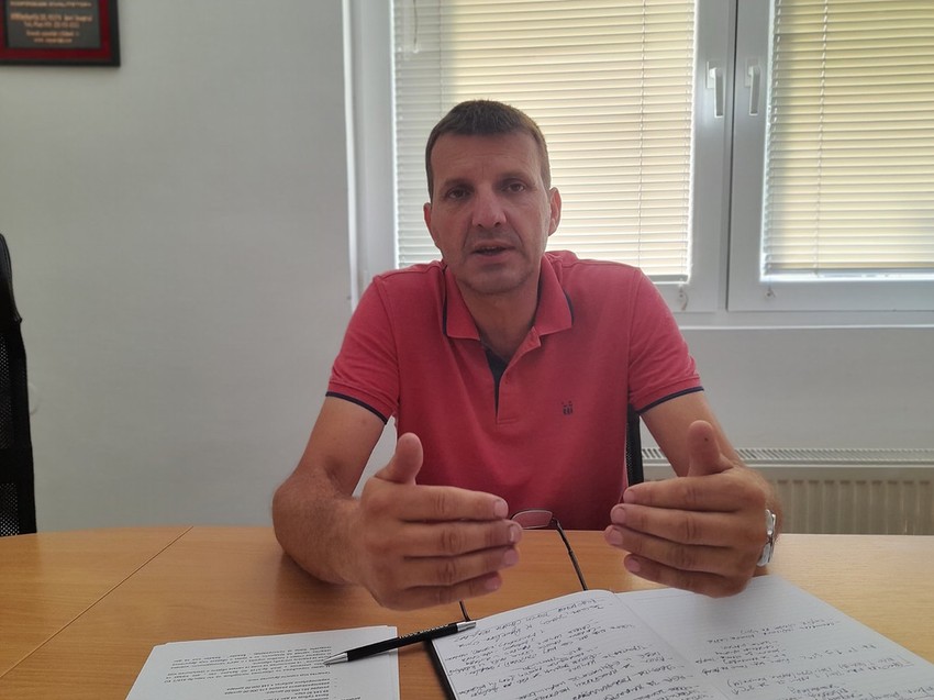 "Klimatske promene su postale permanetne i već sada poljoprivrednici moraju menjati navike gajenja pojedinih kultura", kaže Svetislav Marković