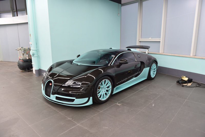 Bugatti Veyron Tiffany Edition z zerowym przebiegiem