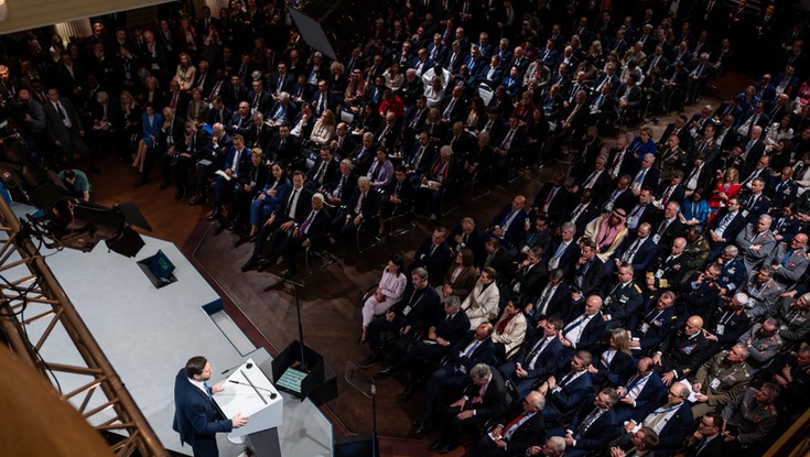 Monachium: europejskie elity piszą akt oskarżenia przeciw Trumpowi