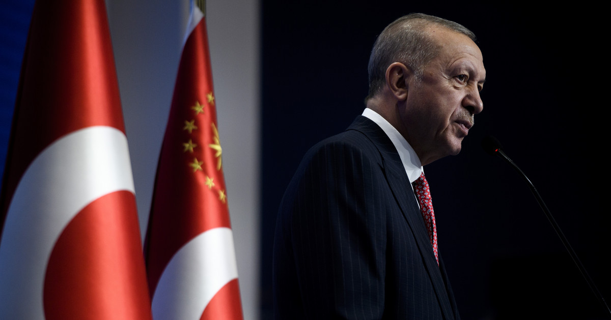 Erdogan a interrompu une interview télévisée.  Les problèmes de santé du président turc