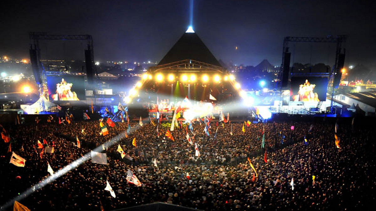 BBC Worldwide, komercyjne ramię BBC, pokaże specjalną relację z Glastonbury - jednego z największych na świecie festiwali muzycznych. Relację na żywo widzowie będą mogli oglądać na międzynarodowych kanałach nadawcy. Program "Glastonbury 2013" będzie sześciogodzinnym spektaklem telewizyjnym, dzięki któremu widzowie na całym świecie będą mogli znaleźć się w sercu tego wielkiego brytyjskiego wydarzenia.