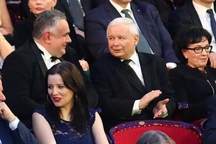 Kaczyński chce stworzyć nowe media. To ma być spadochron dla ludzi z TVP