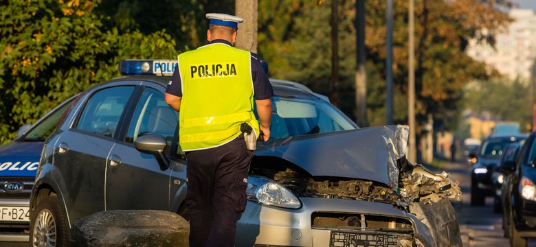 Spadła liczba wypadków drogowych i ofiar śmiertelnych. RAPORT