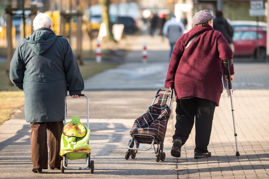 Najniższa emerytura wyniesie 1100 zł