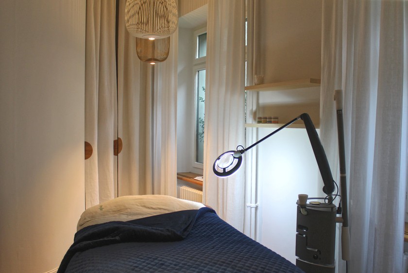 Im Zürcher Store & Spa wird auch ein LED-Treatment angeboten. Die Quick-Version dauert 30 Minuten und kostet ab 80 Franken. 