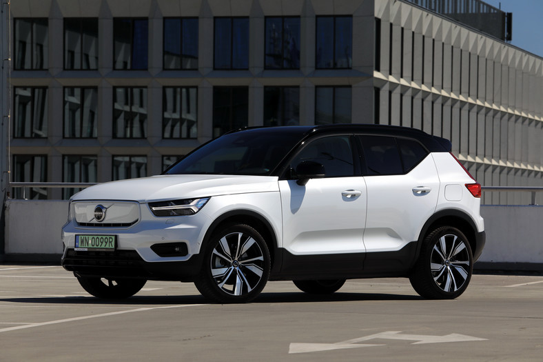 Volvo XC40 Recharge FWD 2022 1. generacja