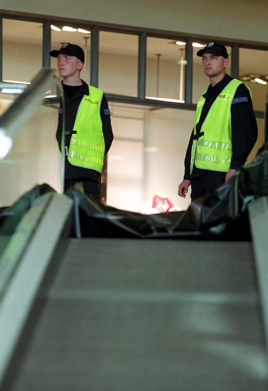 Intervento della polizia dopo la sparatoria a Cliff