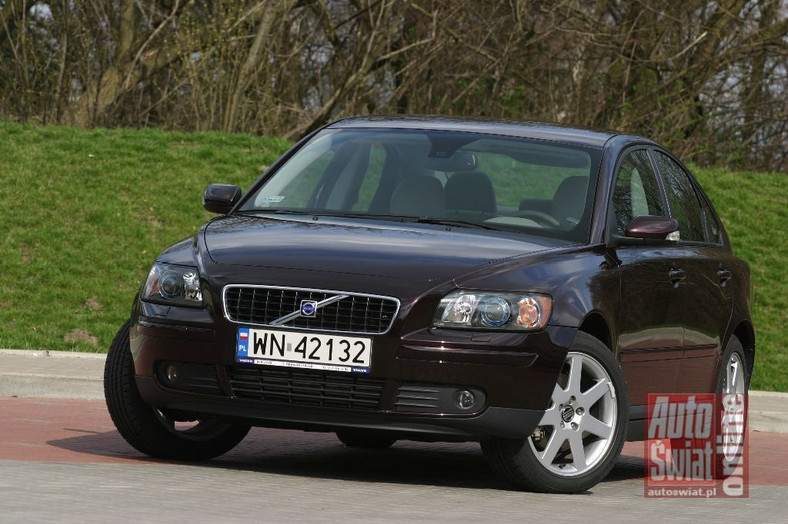 Volvo S40