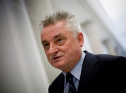 Drzewiecki: Futbol czekają męskie decyzje