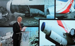 Podkomisja smoleńska dalej finansowana. MON ujawnił DANE senatorowi KO