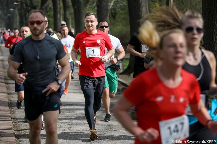 Prezydent Andrzej Duda pobiegł w hołdzie "Janosikowi"