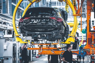 Blokada zakazu sprzedaży aut spalinowych. Państwa przedstawią KE swoje warunki