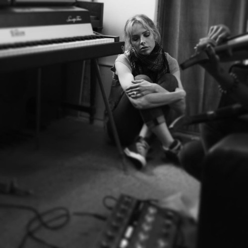 Magda Mielcarz podczas pracy nad swoją płytą