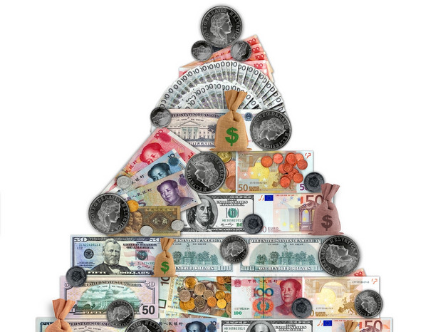 Piramida finansowa, fot. Shutterstock