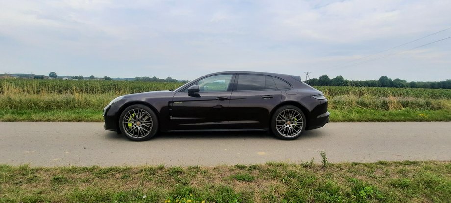 Porsche Panamera 4 E-Hybrid