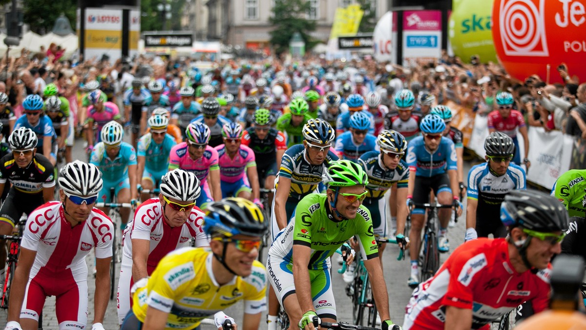 W sobotę 3 sierpnia w Krakowie będzie miał finał 70 Tour de Pologne. To wielkie święto sportu oznacza jednak spore utrudnienia w ruchu tego dnia. Najlepiej nie korzystać wtedy z samochodu, bowiem spore odcinki w centrum będą wyłączone z ruchu.