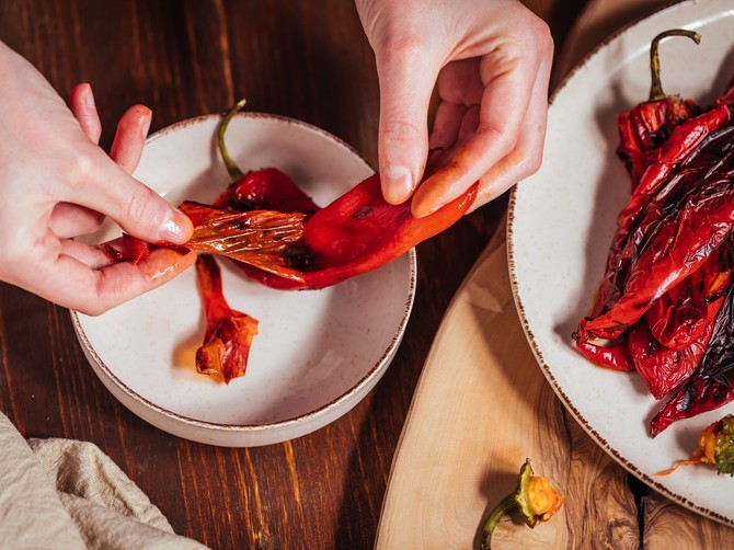 Košta manje od 100 dinara, aduplo skraćuje vreme ljuštenja paprika