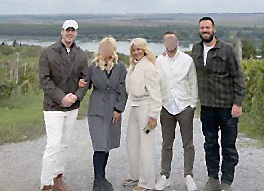 Slavica Rokvić sa sinovima