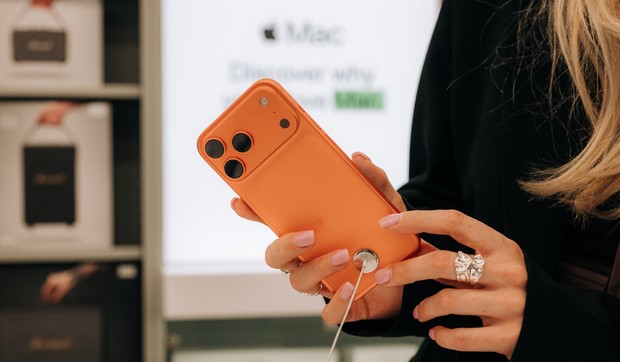 iPhone serija u Srbiji