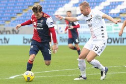 Benevento Glika górą w meczu z Cagliari Walukiewicza