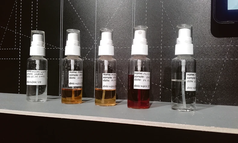 Bočice koje su izložili hrvatski umetnici