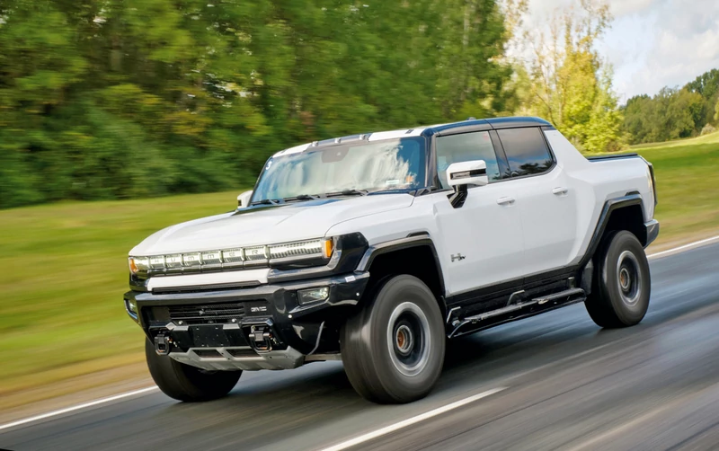 Hummer EV, moc 1000 KM, zasięg 532 km, cena od 110 295 dolarów plus podatki