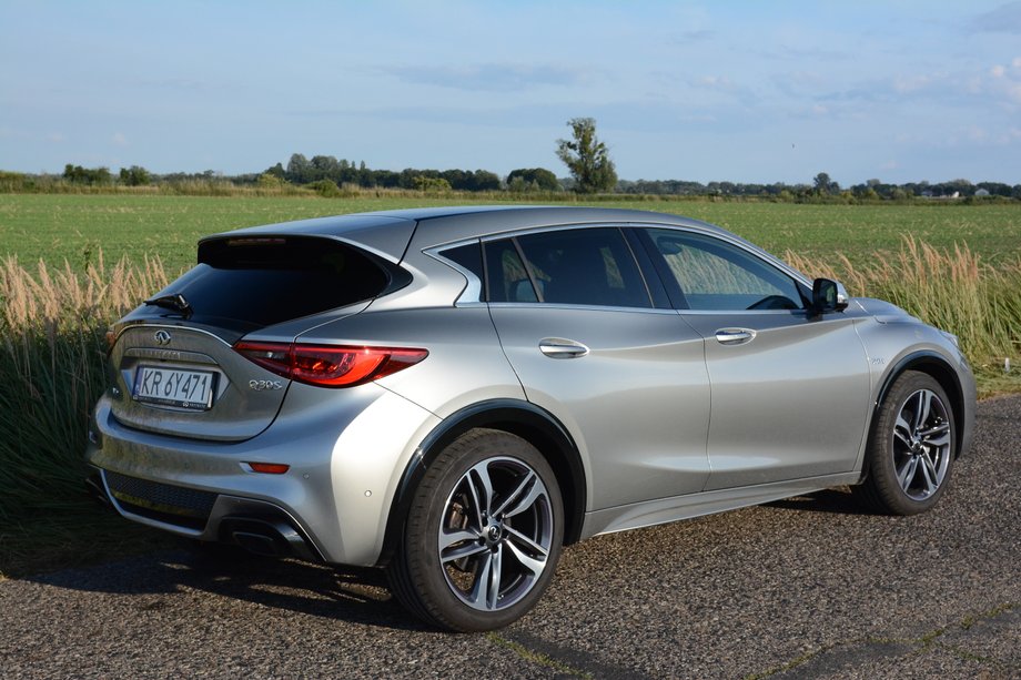 Infiniti Q30 2.0t - elegant w przebraniu