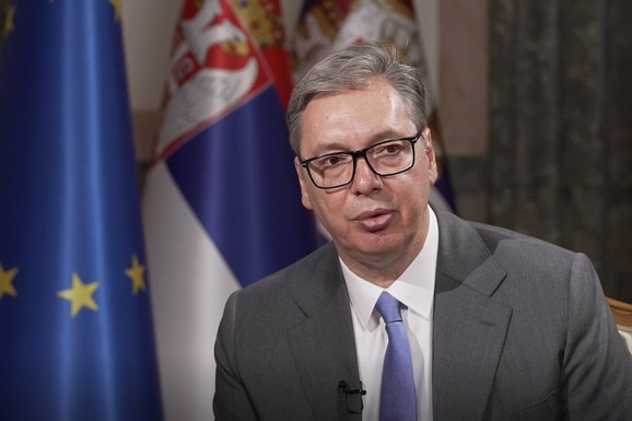 "ZA TRI MESECA POBEDIĆEMO NA MNOGO DEMOKRATSKIJIM IZBORIMA NEGO ŠTO IMAJU MNOGE ZEMLJE" Vučić za austrijski "Di Prese": "Pravio sam mnogo grešaka, ali u Srbiji za 10 godina urađene velike stvari"