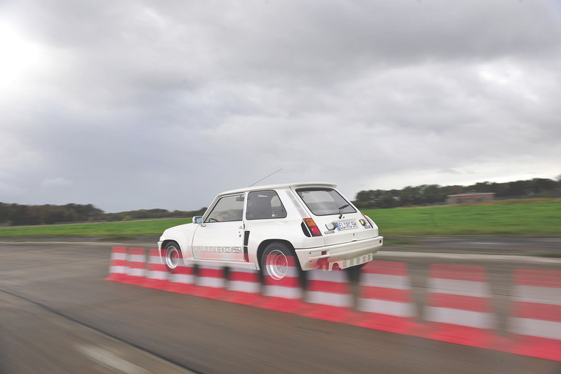 Renault 5 Turbo - art de triomphe