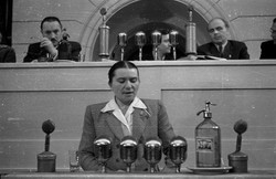 Wanda Jakubowska, babochłop z wąsem czy babka polskiego filmu?