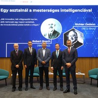 Bosch x Richter Innovátorok Napja: a vezérek felfedték, milyen AI-fejlesztések zajlanak a cégeiken belül