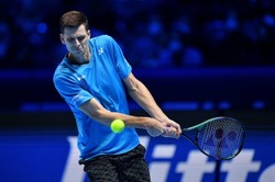 ATP Finals. Hurkacz przegrał z rezerwowym. Szanse na półfinał minimalne