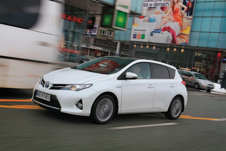 Toyota Auris Hybrid