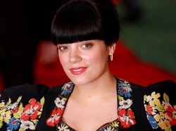 Ojciec Lily Allen potwierdza, że znów będzie dziadkiem