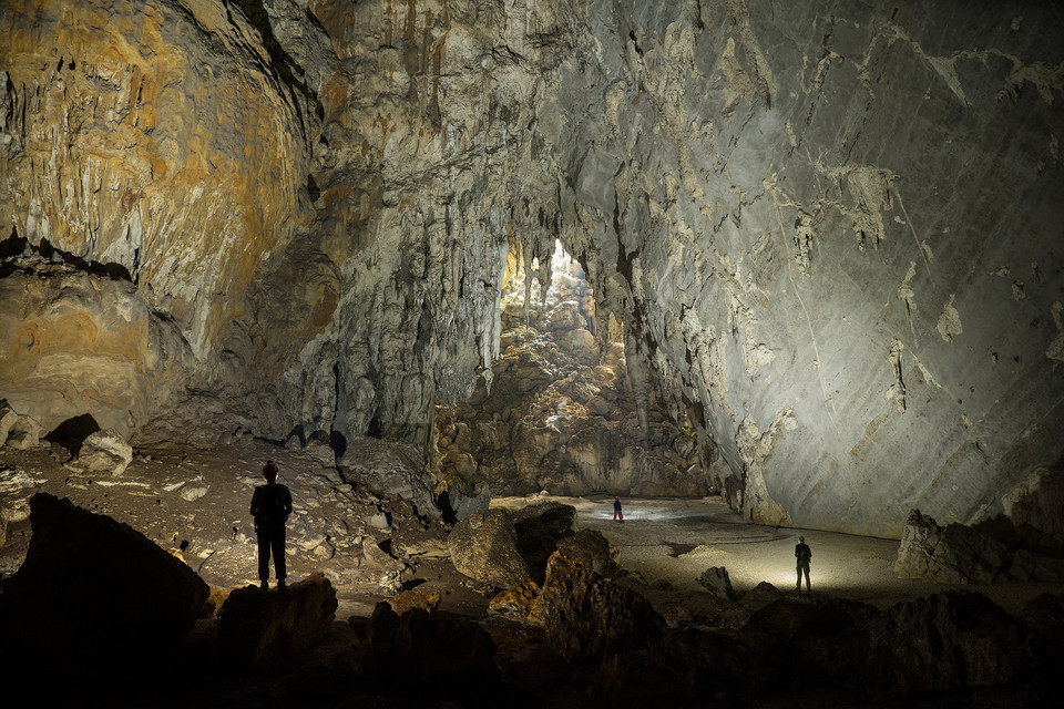 Jaskinia Tham Khoun Xe w Laosie