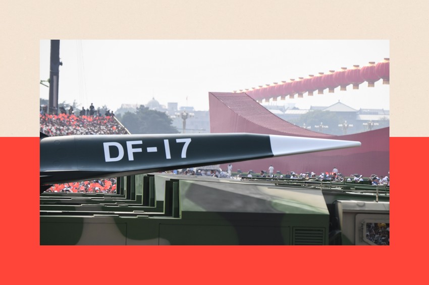 Raketa DF-17 predstavljena je na vojnoj paradi na Trgu Tjenanmenu u Pekingu 2019. | Foto: AFP via Getty Images