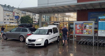 Prawie wjechała do Lidla w Toruniu! Nie uwierzysz w jej tłumaczenie...