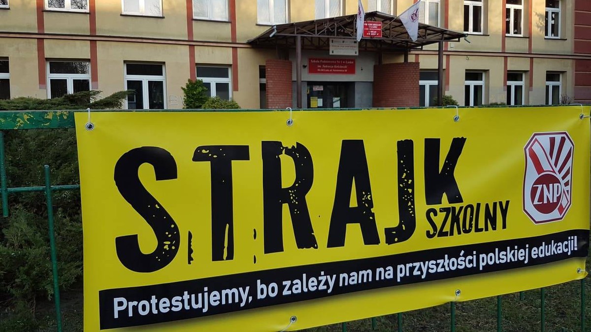 Strajk nauczycieli. Ile szkół faktycznie strajkuje