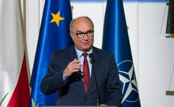 Czarzasty: Kłótnie w rządzie nie ocieplą mieszkań