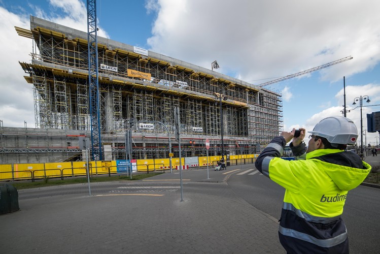 Nowy dworzec będzie miał pojemność ponad trzykrotnie większą od starego.<br><br> (mr) PAP/Tytus Żmijewski